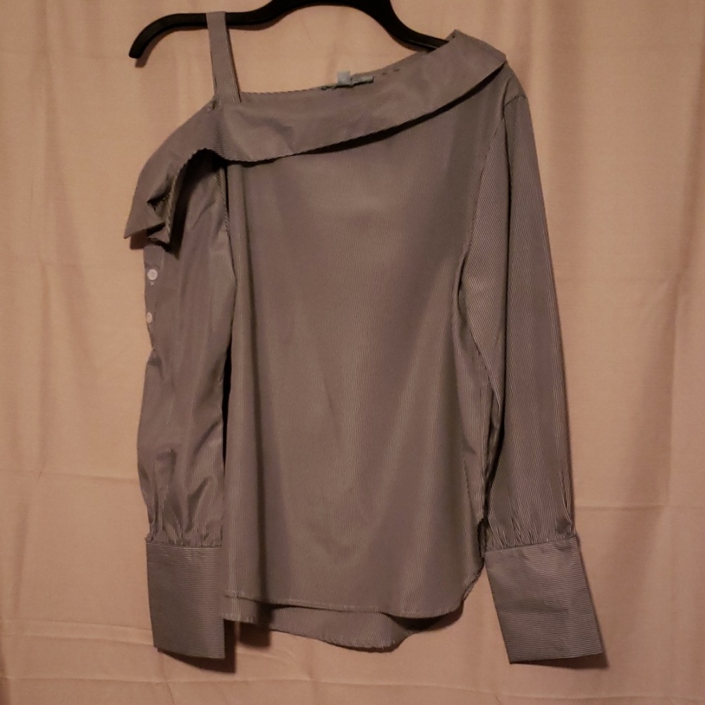 Off shoulder blouse